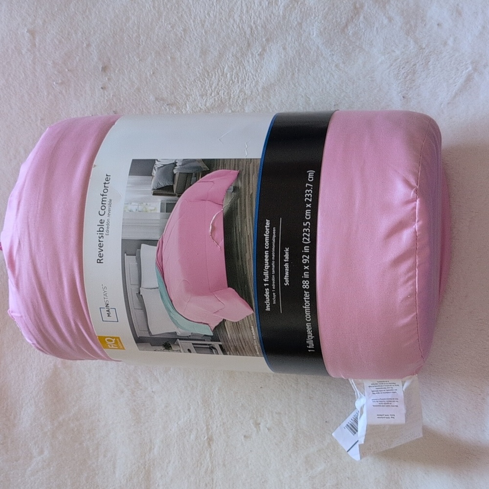 ✨✨Mainstays/ Reversible Pink-Aqua Comforter Soft Bedding/ Full-Queen